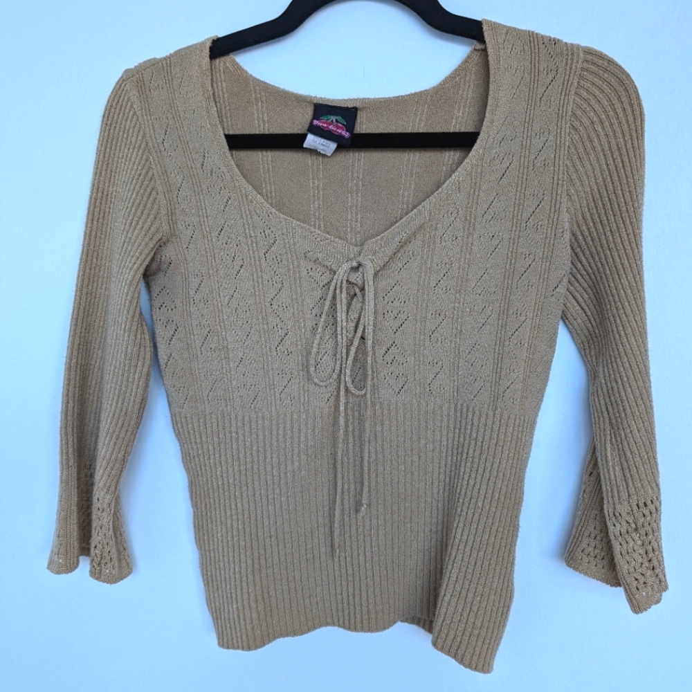 Y2K Divalicious Woven Crochet Knit Style Bell Sleeve Tie Chest 3/4 Sleeve Top
